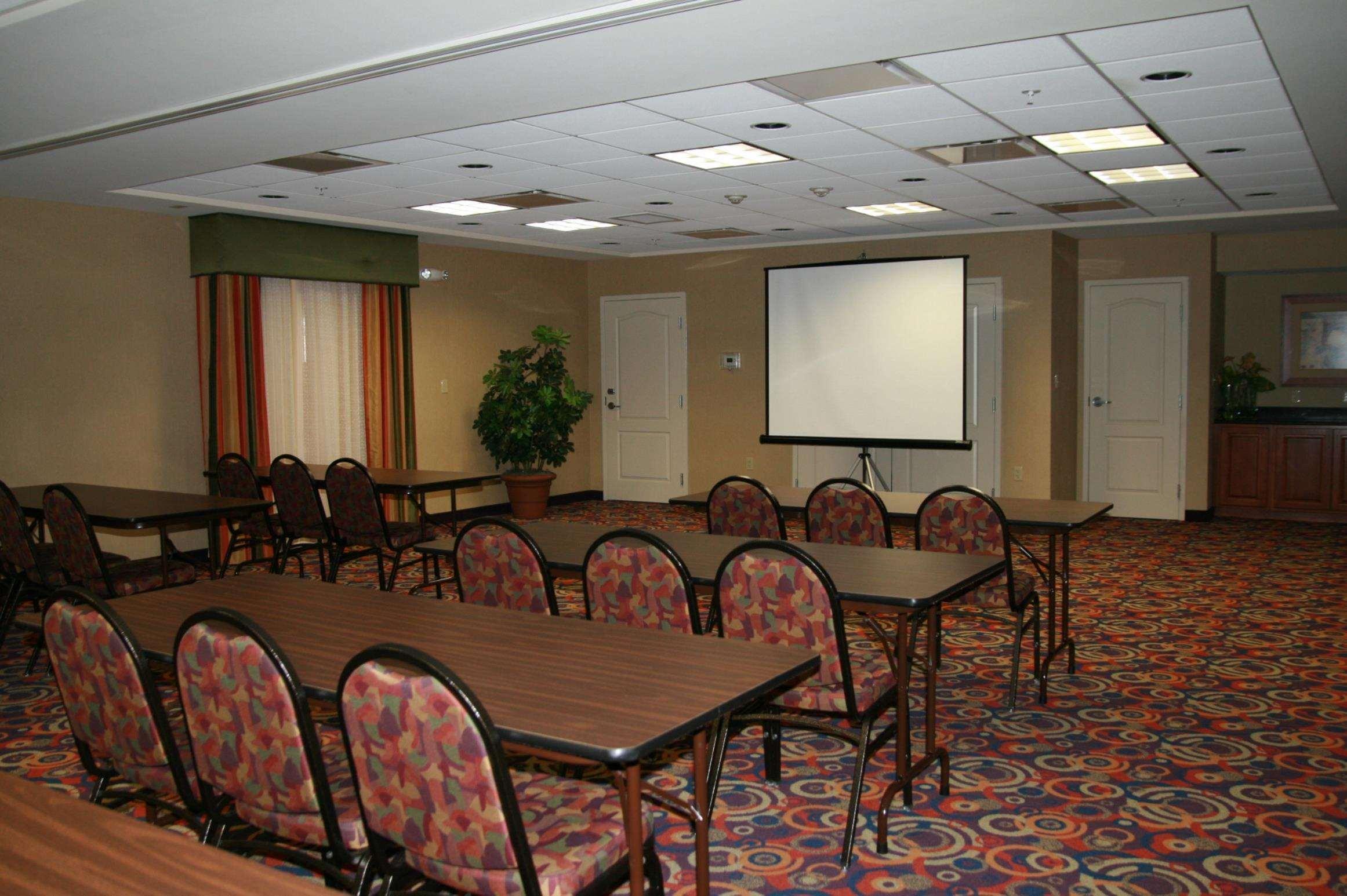 Hampton Inn Macomb Létesítmények fotó