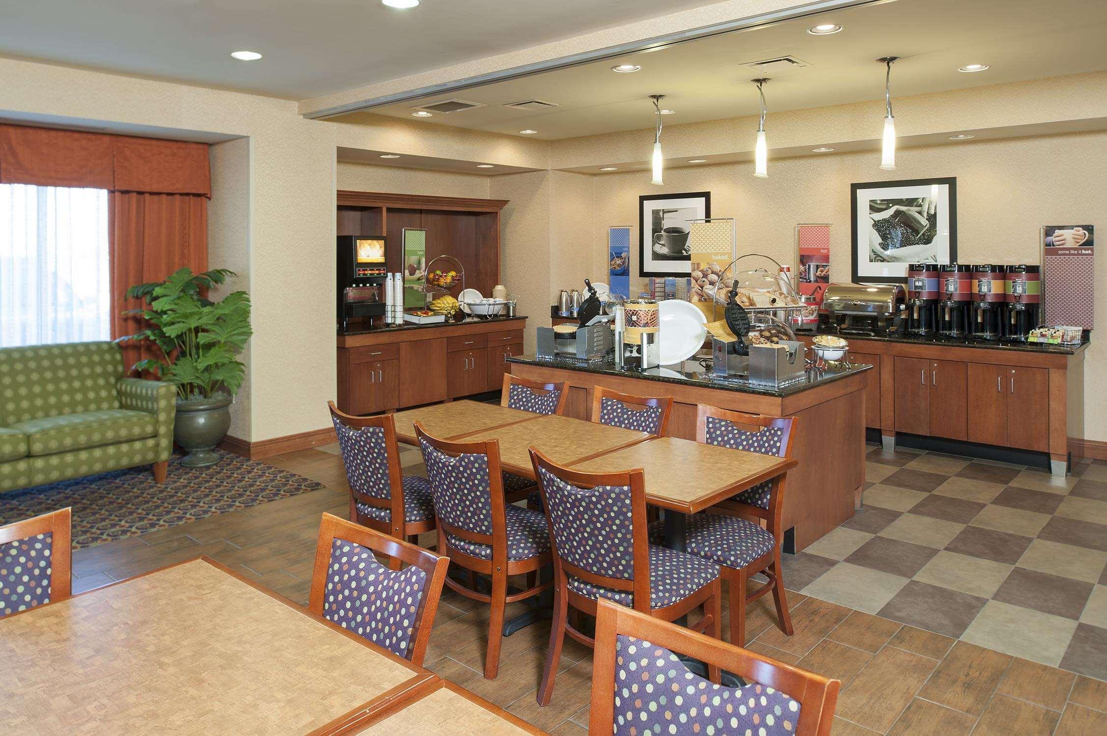 Hampton Inn Macomb Kültér fotó