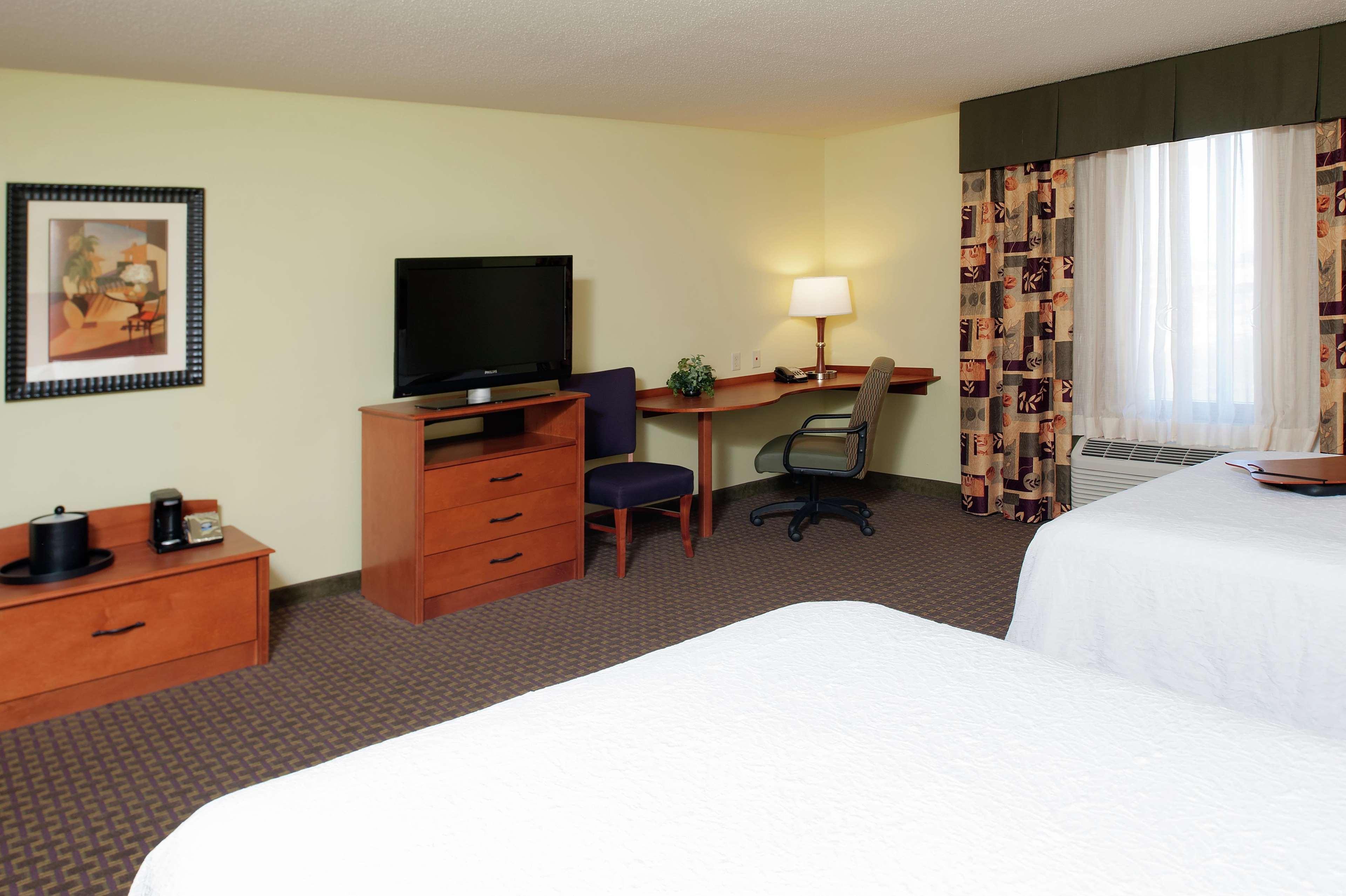 Hampton Inn Macomb Kültér fotó