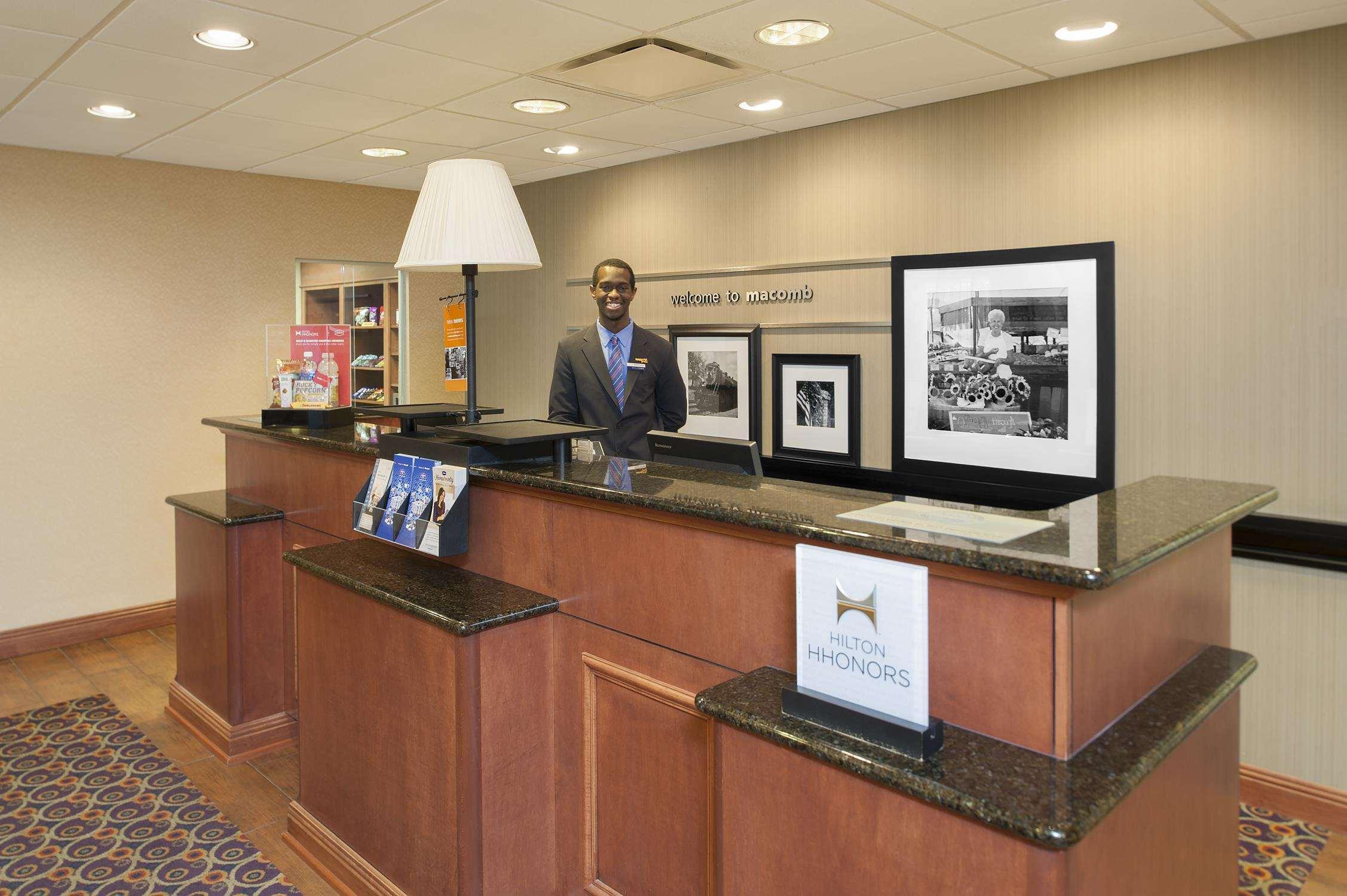 Hampton Inn Macomb Kültér fotó
