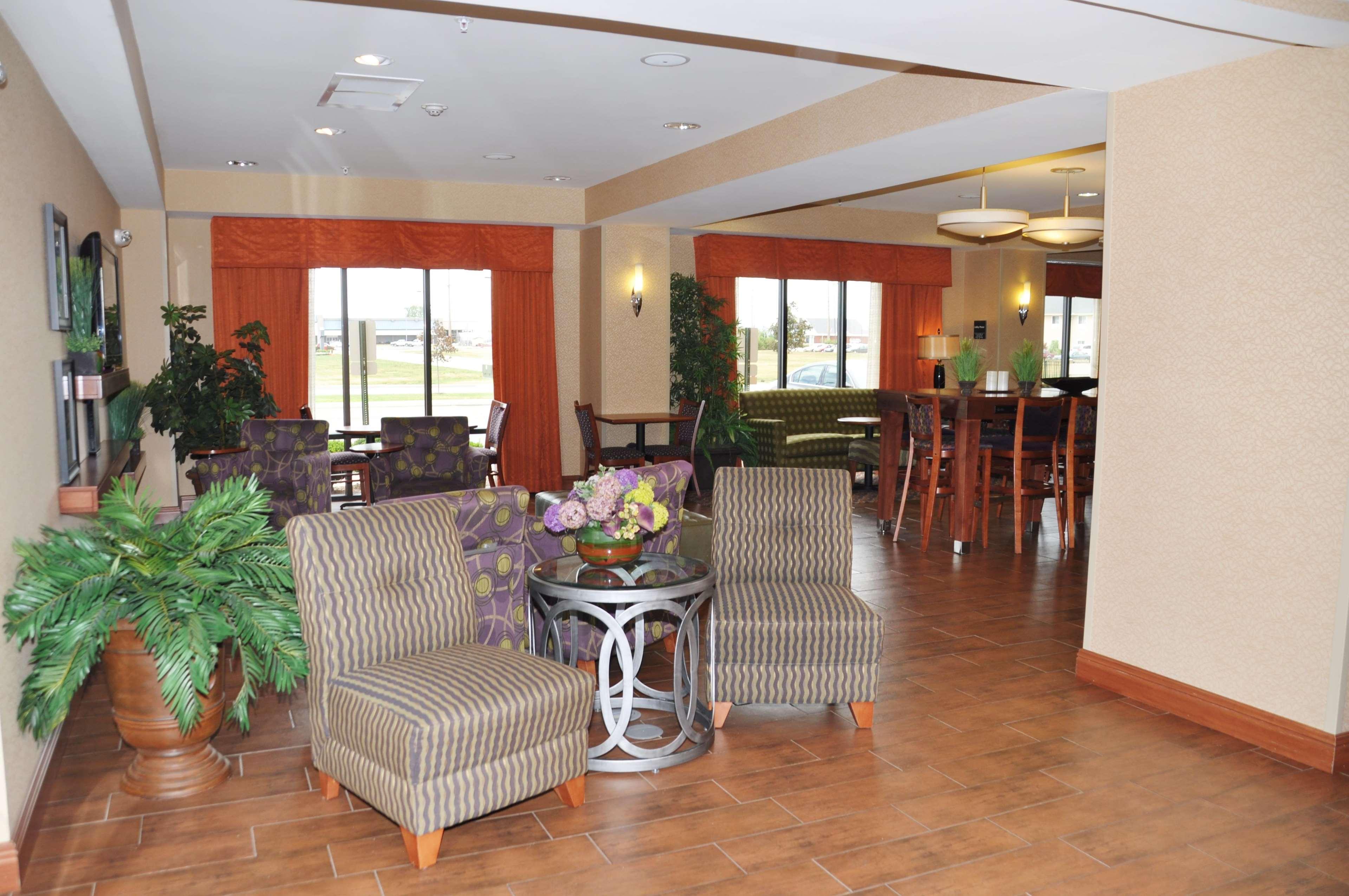Hampton Inn Macomb Kültér fotó