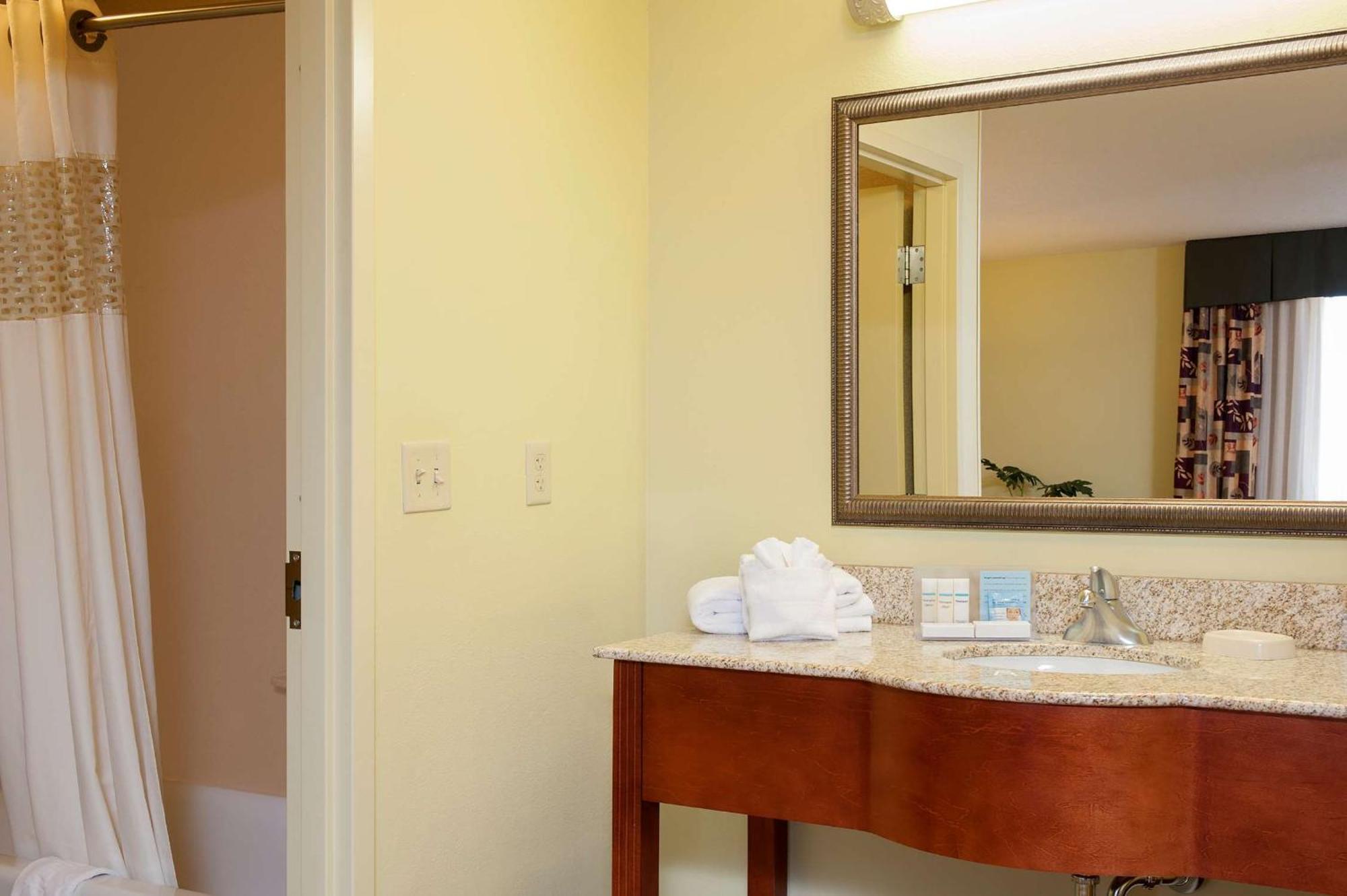 Hampton Inn Macomb Kültér fotó