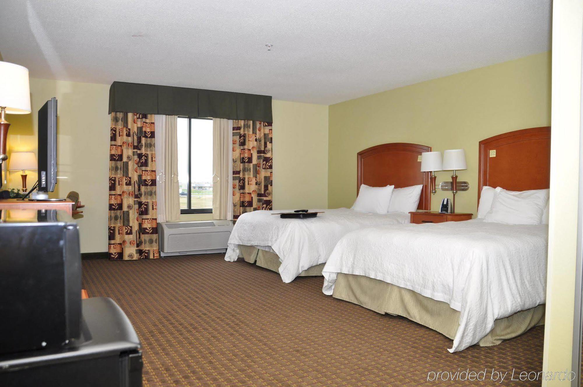Hampton Inn Macomb Kültér fotó